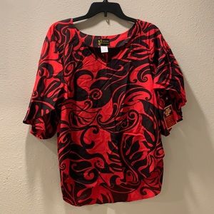 Brand new Hawaiian print blouse Size S